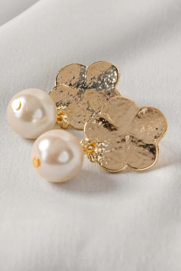 Flower Pearl Drop Earrings